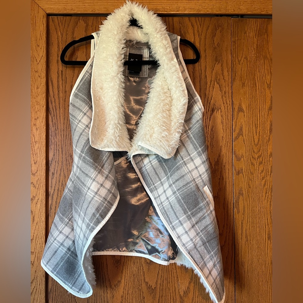 Fur lined Plaid vest